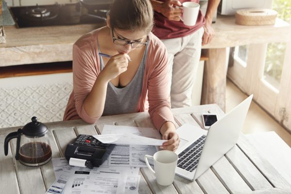 Как экономить на продуктах, транспорте и связи в Польше